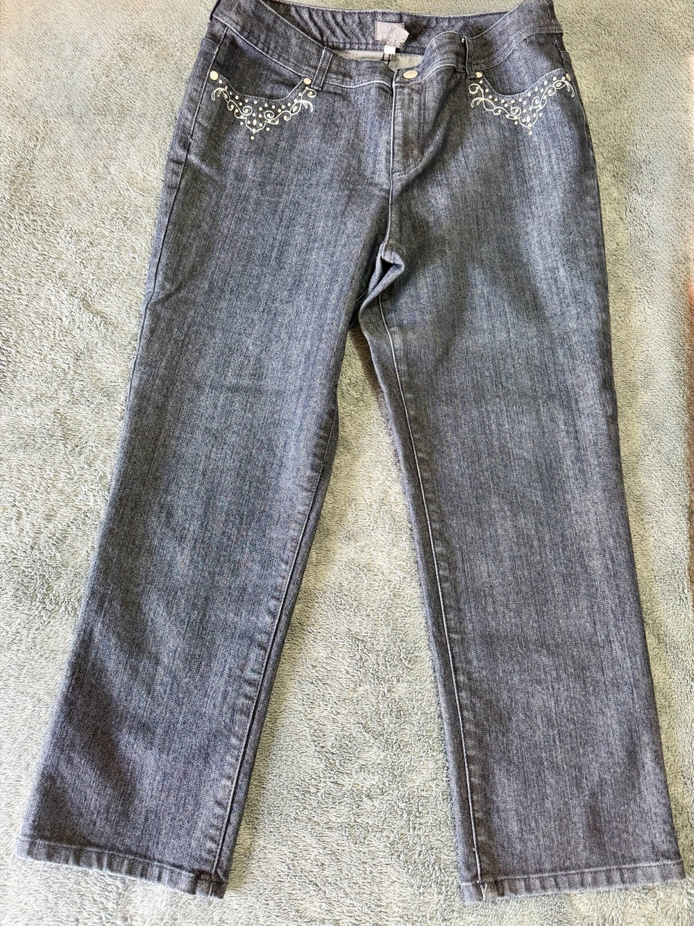 Women's Gray Embellished Pocket Straight Jeans